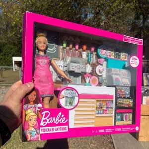 BNWT Barista Barbie - You Can Do Anything - 2019 - Coffee Shop